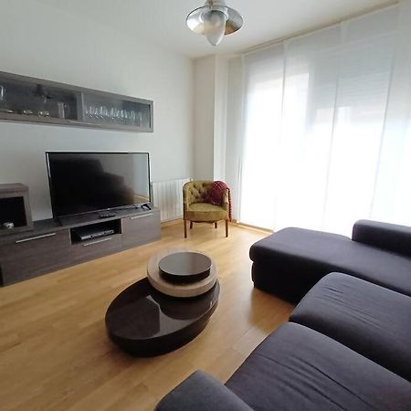 Alojamiento Centro Caceres Canovas Zewnętrze zdjęcie